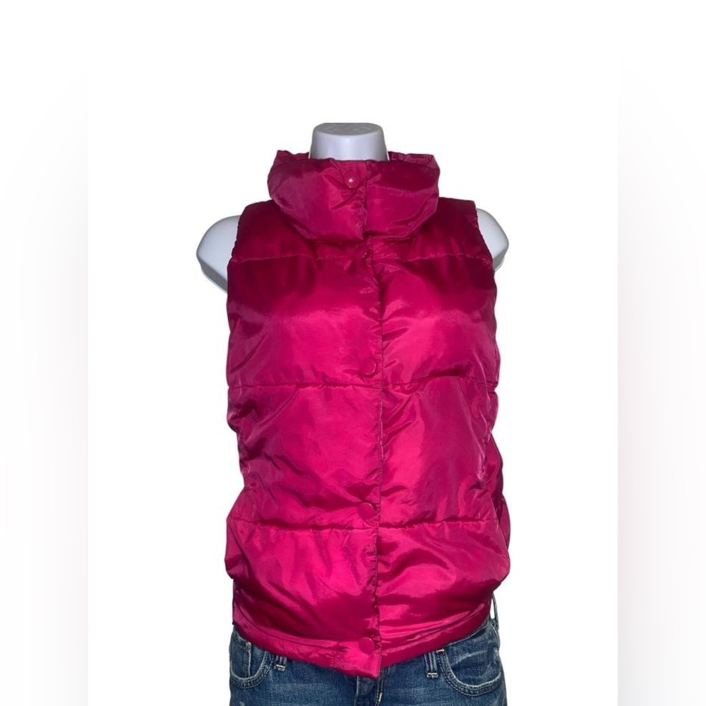 Old Navy hot pink puffer vest with button-up front